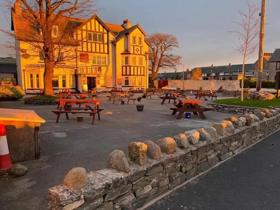 Clarkes Hotel Barrow In Furness Экстерьер фото